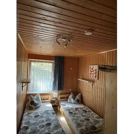 House With 1 Bedroom Tatil Evi Sewekow