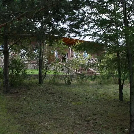 House With 1 Bedroom *