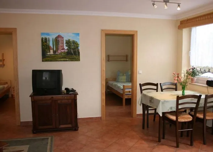 House With 1 Bedroom Hébergement de vacances *