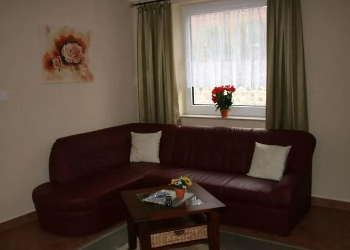 House With 1 Bedroom Hébergement de vacances *